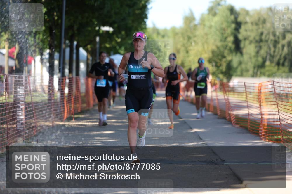 07.09.2025 - 19. Norderstedt Triathlon Michael Strokosch http://msf.ph/oto/8777085 07.09.2025 15:49:48 Laufen 399, 473, 1434, 1486, 1500, 1504 meine-sportfotos.de