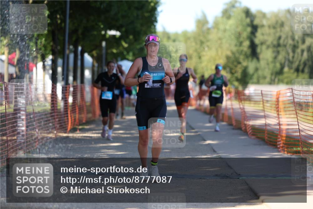 07.09.2025 - 19. Norderstedt Triathlon Michael Strokosch http://msf.ph/oto/8777087 07.09.2025 15:49:48 Laufen 399, 473, 1434, 1486, 1500, 1504 meine-sportfotos.de