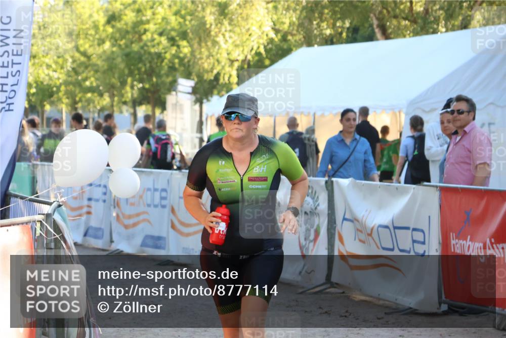 07.09.2025 - 19. Norderstedt Triathlon Zöllner http://msf.ph/oto/8777114 07.09.2025 17:12:54 Ziel 454, 933 meine-sportfotos.de