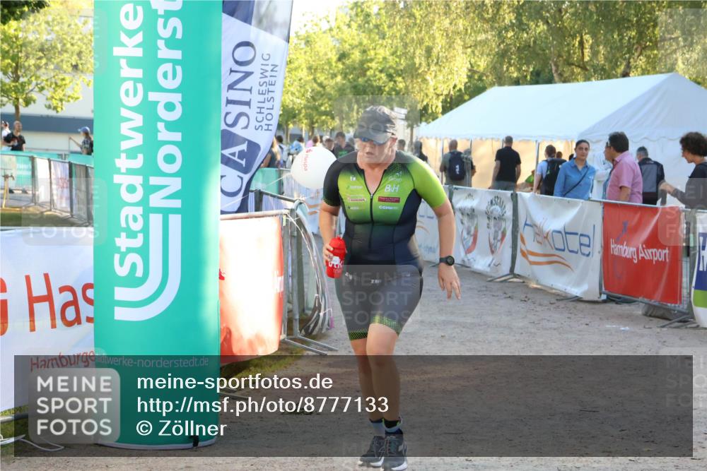 07.09.2025 - 19. Norderstedt Triathlon Zöllner http://msf.ph/oto/8777133 07.09.2025 17:12:55 Ziel 454, 933 meine-sportfotos.de