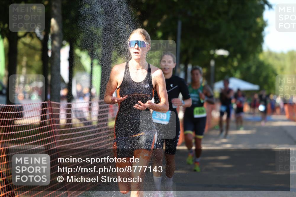 07.09.2025 - 19. Norderstedt Triathlon Michael Strokosch http://msf.ph/oto/8777143 07.09.2025 15:49:52 Laufen 399, 473, 1434, 1486, 1500, 1504 meine-sportfotos.de