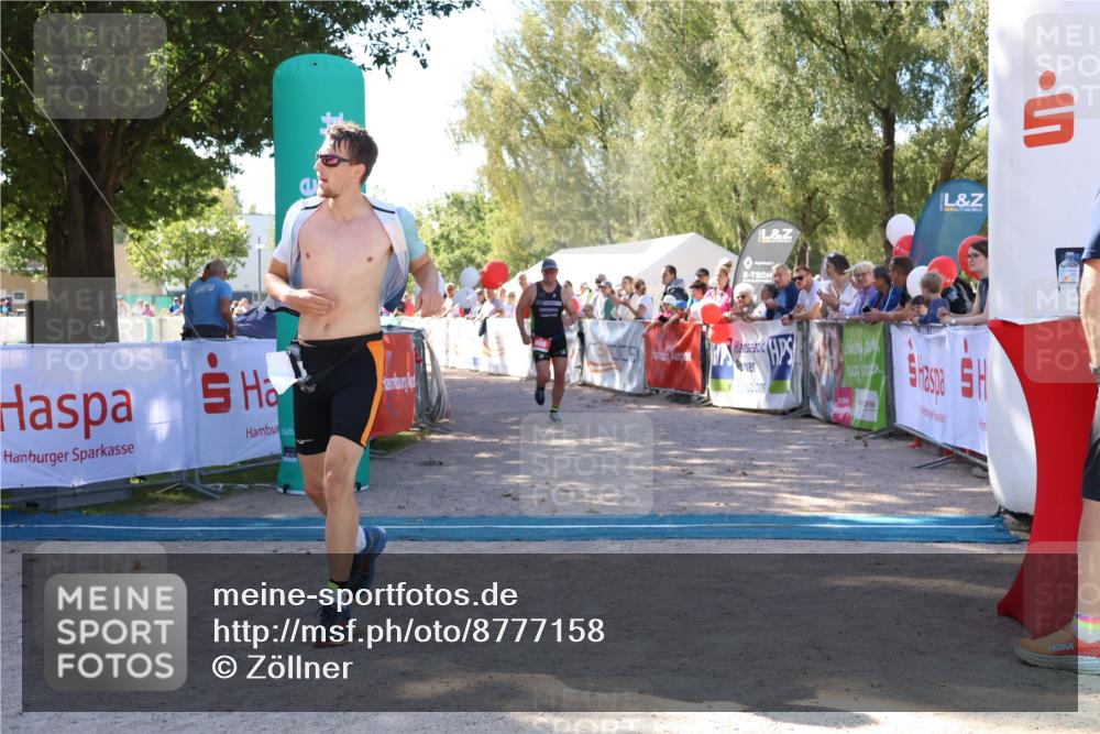 07.09.2025 - 19. Norderstedt Triathlon Zöllner http://msf.ph/oto/8777158 07.09.2025 12:09:16 Ziel 185, 806 meine-sportfotos.de