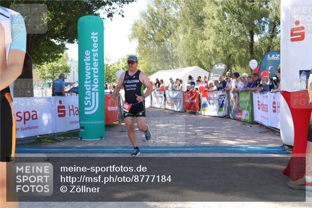 07.09.2025 - 19. Norderstedt Triathlon Zöllner http://msf.ph/oto/8777184 07.09.2025 12:09:18 Ziel 185, 806 meine-sportfotos.de