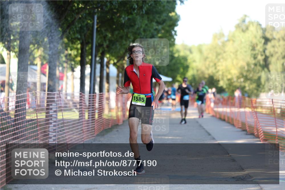 07.09.2025 - 19. Norderstedt Triathlon Michael Strokosch http://msf.ph/oto/8777190 07.09.2025 16:49:54 Laufen 1417, 1585 meine-sportfotos.de