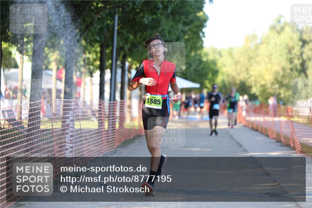 07.09.2025 - 19. Norderstedt Triathlon Michael Strokosch http://msf.ph/oto/8777195 07.09.2025 16:49:55 Laufen 1472, 1585 meine-sportfotos.de