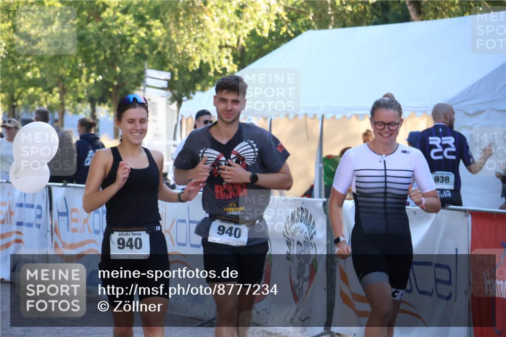 07.09.2025 - 19. Norderstedt Triathlon Zöllner http://msf.ph/oto/8777234 07.09.2025 17:14:18 Ziel 940 meine-sportfotos.de