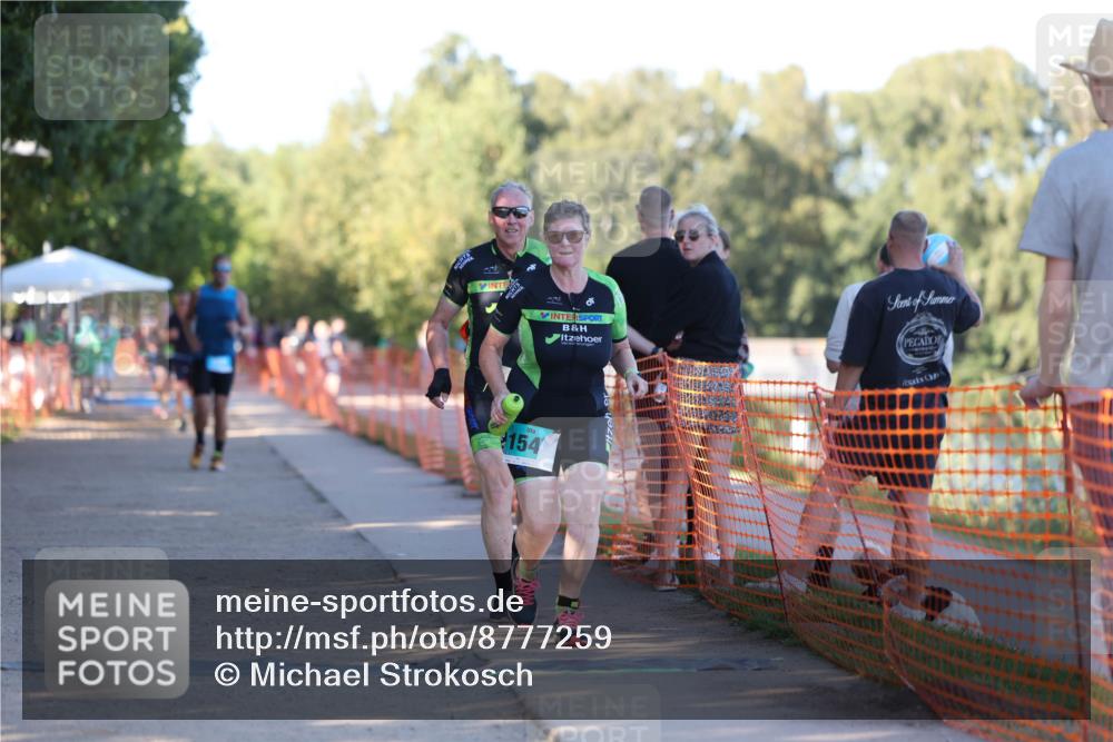 07.09.2025 - 19. Norderstedt Triathlon Michael Strokosch http://msf.ph/oto/8777259 07.09.2025 16:50:08 Laufen 1524, 1547 meine-sportfotos.de