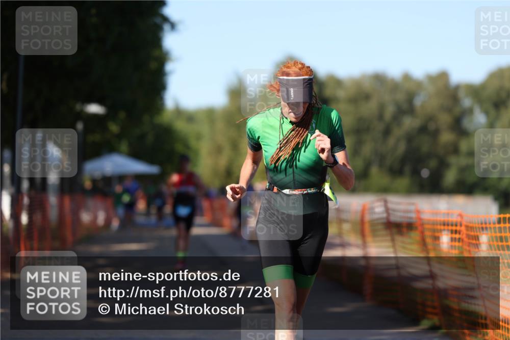 07.09.2025 - 19. Norderstedt Triathlon Michael Strokosch http://msf.ph/oto/8777281 07.09.2025 15:50:20 Laufen 467, 469, 477, 884 meine-sportfotos.de