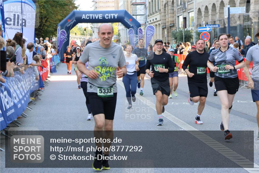 07.09.2025 - BARMER Alsterlauf Strokosch-Dieckow http://msf.ph/oto/8777292 07.09.2025 10:07:08 Ziel 2109, 2110, 2233, 2353, 2372, 2520, 2637, 2662, 2755, 2893, 2939, 2962, 3108, 3109, 3196, 3265, 3343, 3782, 3820, 3864, 3976, 4061, 4063, 4110, 4309, 4859, 4957, 5060, 5399, 5524, 5593, 5854, 5932, 6061, 6140, 6141, 8282 meine-sportfotos.de