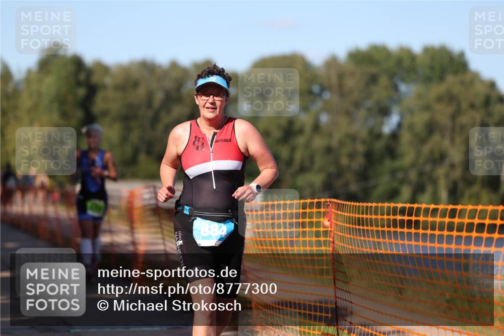 07.09.2025 - 19. Norderstedt Triathlon Michael Strokosch http://msf.ph/oto/8777300 07.09.2025 15:50:26 Laufen 477, 480, 884 meine-sportfotos.de