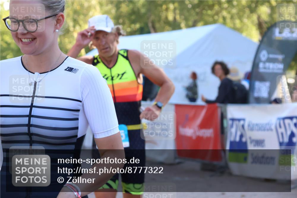 07.09.2025 - 19. Norderstedt Triathlon Zöllner http://msf.ph/oto/8777322 07.09.2025 17:14:24 Ziel 940, 1435, 1472 meine-sportfotos.de