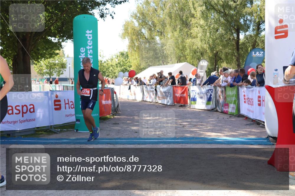 07.09.2025 - 19. Norderstedt Triathlon Zöllner http://msf.ph/oto/8777328 07.09.2025 12:10:44 Ziel 1164, 1279 meine-sportfotos.de