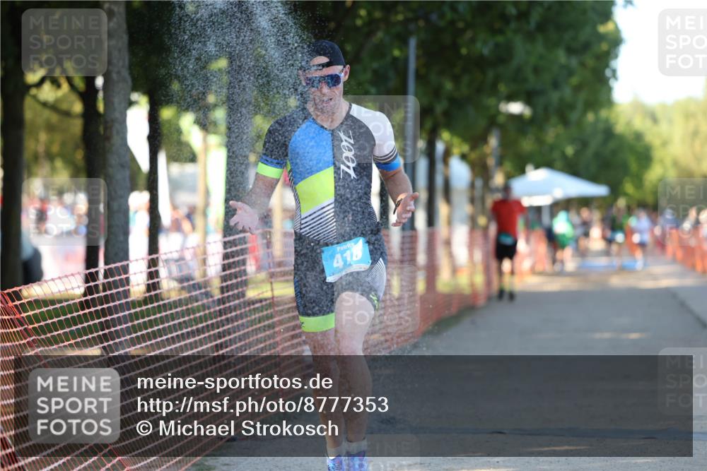 07.09.2025 - 19. Norderstedt Triathlon Michael Strokosch http://msf.ph/oto/8777353 07.09.2025 16:50:41 Laufen 1061 meine-sportfotos.de