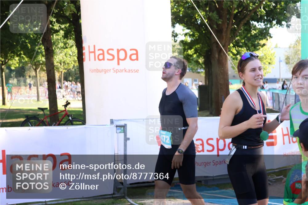 07.09.2025 - 19. Norderstedt Triathlon Zöllner http://msf.ph/oto/8777364 07.09.2025 17:14:28 Ziel 940, 1435, 1472 meine-sportfotos.de