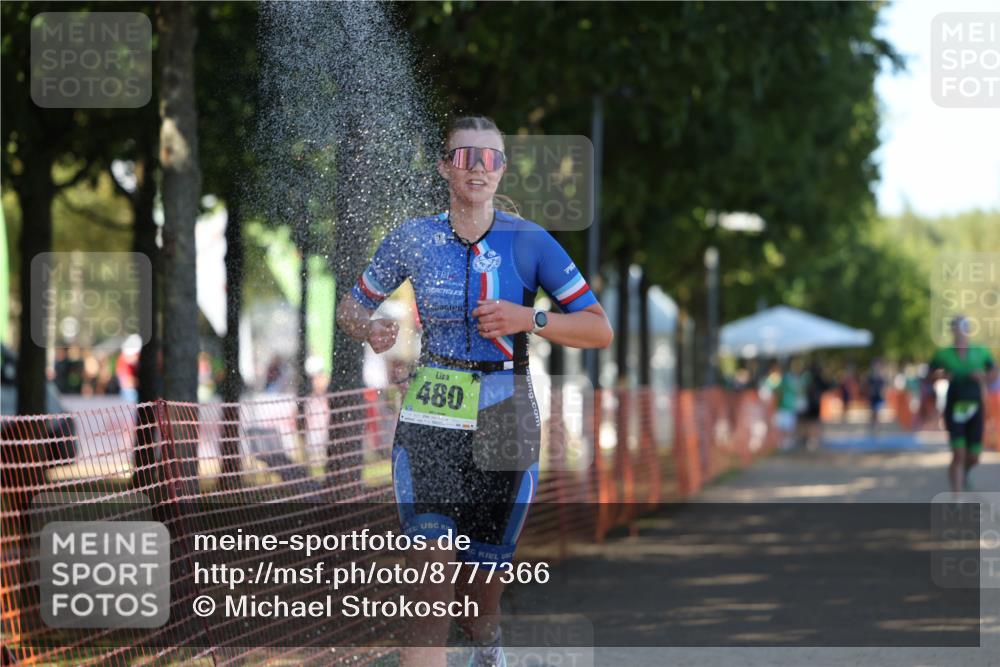 07.09.2025 - 19. Norderstedt Triathlon Michael Strokosch http://msf.ph/oto/8777366 07.09.2025 15:50:33 Laufen 479, 480, 896, 1492 meine-sportfotos.de