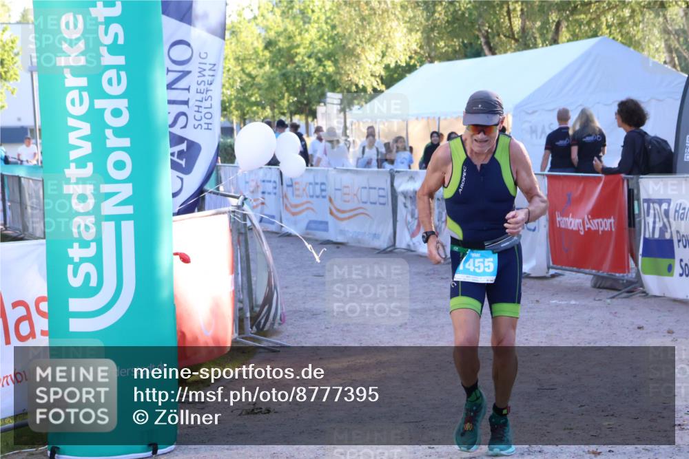 07.09.2025 - 19. Norderstedt Triathlon Zöllner http://msf.ph/oto/8777395 07.09.2025 17:14:45 Ziel 1455 meine-sportfotos.de