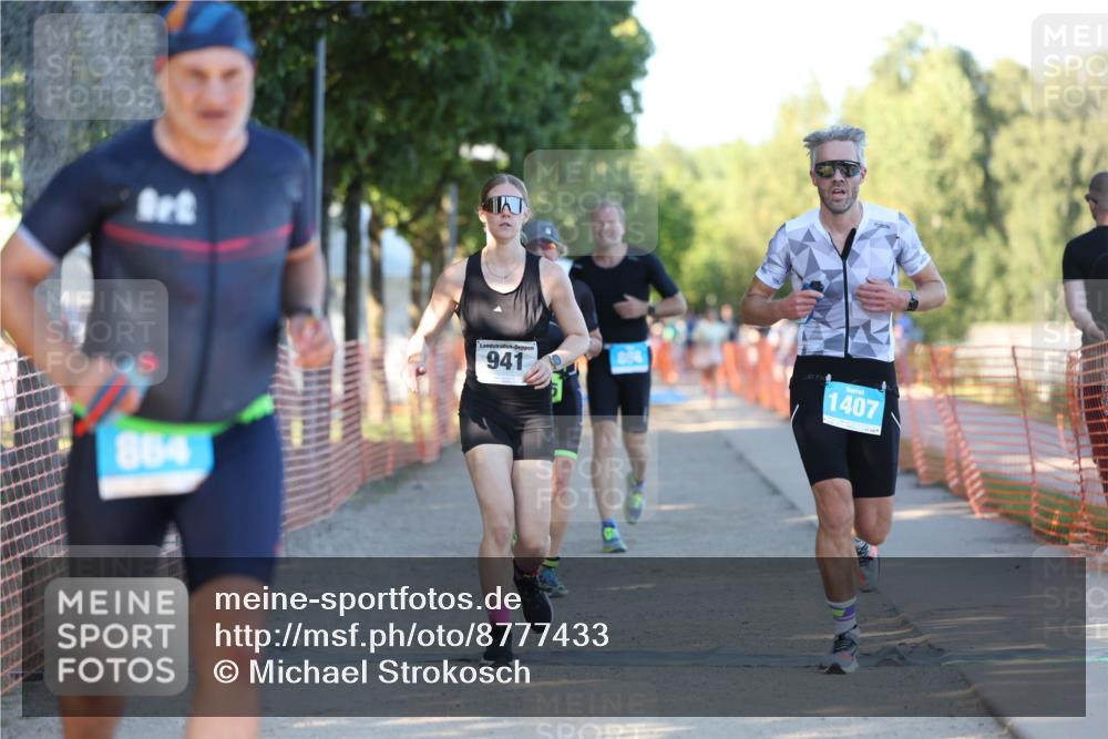 07.09.2025 - 19. Norderstedt Triathlon Michael Strokosch http://msf.ph/oto/8777433 07.09.2025 16:51:06 Laufen 864, 868, 936, 941, 1095, 1407 meine-sportfotos.de