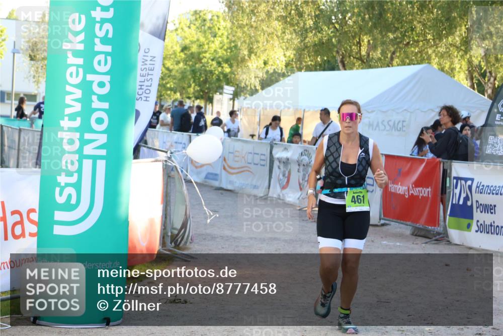 07.09.2025 - 19. Norderstedt Triathlon Zöllner http://msf.ph/oto/8777458 07.09.2025 17:15:07 Ziel 461 meine-sportfotos.de