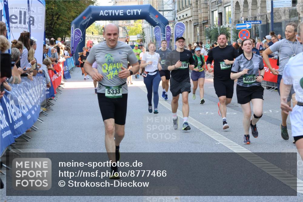 07.09.2025 - BARMER Alsterlauf Strokosch-Dieckow http://msf.ph/oto/8777466 07.09.2025 10:07:08 Ziel 2109, 2110, 2233, 2353, 2372, 2520, 2637, 2662, 2755, 2893, 2939, 2962, 3108, 3109, 3196, 3265, 3343, 3782, 3820, 3864, 3976, 4061, 4063, 4110, 4309, 4859, 4957, 5060, 5399, 5524, 5593, 5854, 5932, 6061, 6140, 6141, 8282 meine-sportfotos.de