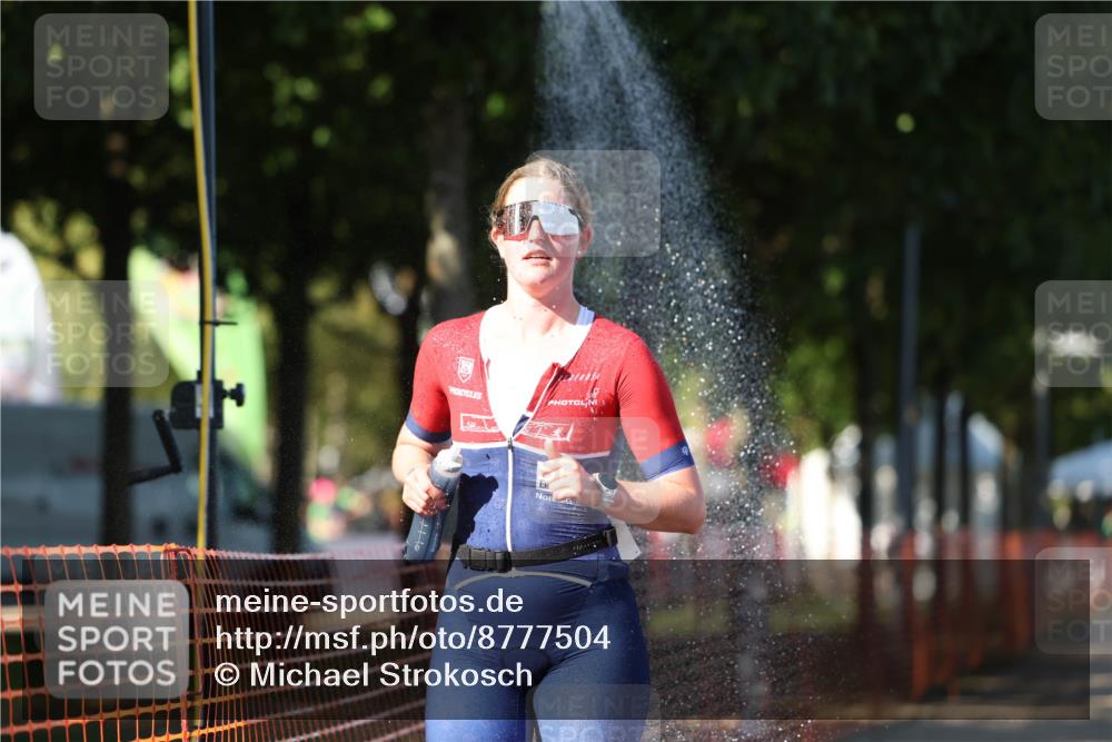07.09.2025 - 19. Norderstedt Triathlon Michael Strokosch http://msf.ph/oto/8777504 07.09.2025 15:51:07 Laufen 1498 meine-sportfotos.de
