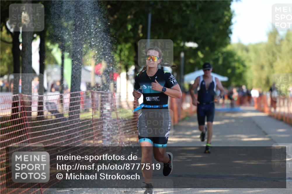 07.09.2025 - 19. Norderstedt Triathlon Michael Strokosch http://msf.ph/oto/8777519 07.09.2025 15:51:18 Laufen 917 meine-sportfotos.de