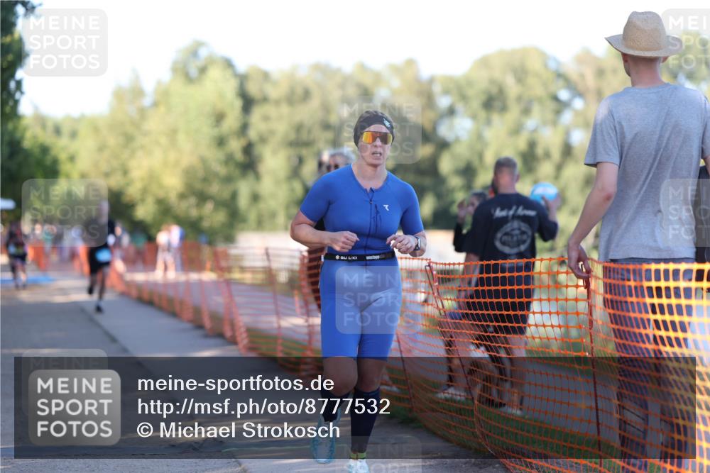 07.09.2025 - 19. Norderstedt Triathlon Michael Strokosch http://msf.ph/oto/8777532 07.09.2025 16:51:49 Laufen 432, 1446, 1454 meine-sportfotos.de