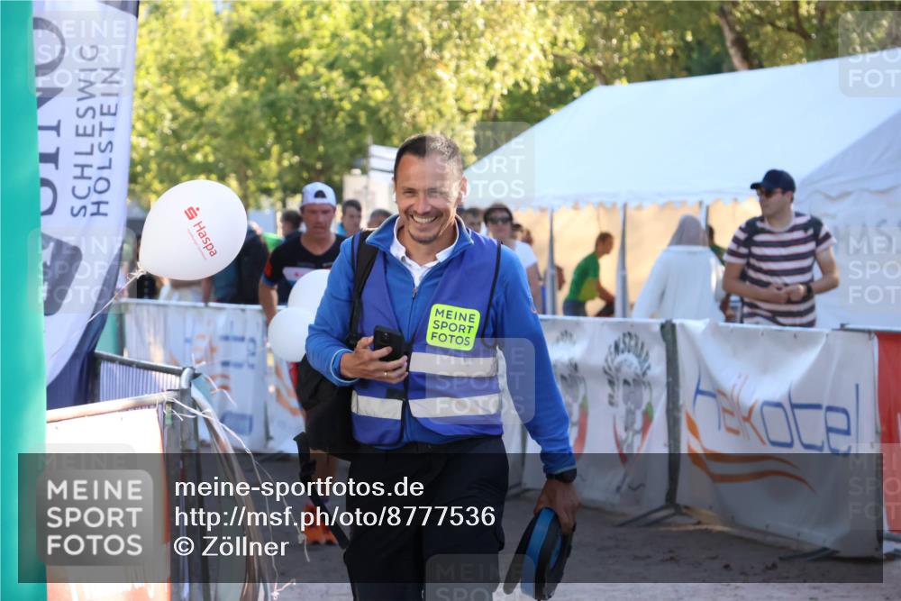 07.09.2025 - 19. Norderstedt Triathlon Zöllner http://msf.ph/oto/8777536 07.09.2025 17:15:21 Ziel 1417 meine-sportfotos.de