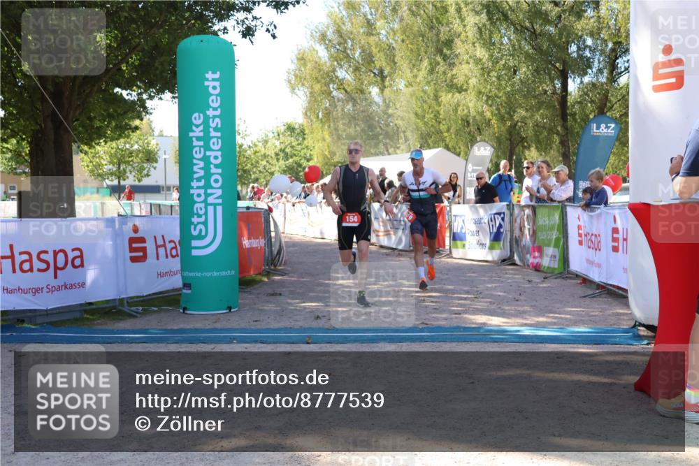 07.09.2025 - 19. Norderstedt Triathlon Zöllner http://msf.ph/oto/8777539 07.09.2025 12:14:48 Ziel 154, 819 meine-sportfotos.de