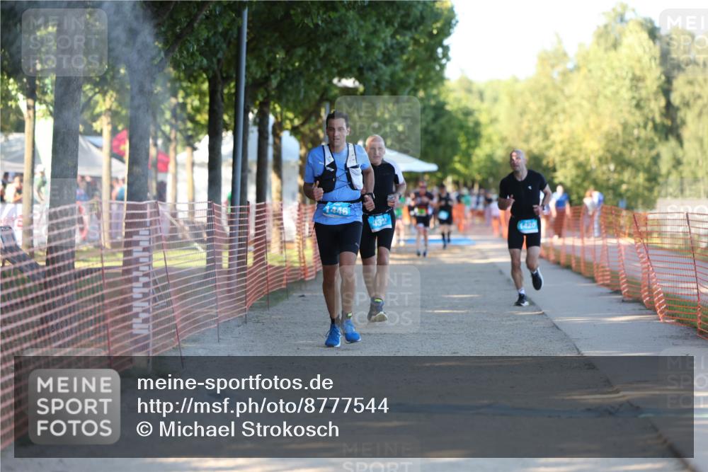 07.09.2025 - 19. Norderstedt Triathlon Michael Strokosch http://msf.ph/oto/8777544 07.09.2025 16:51:53 Laufen 432, 1420, 1446, 1454 meine-sportfotos.de