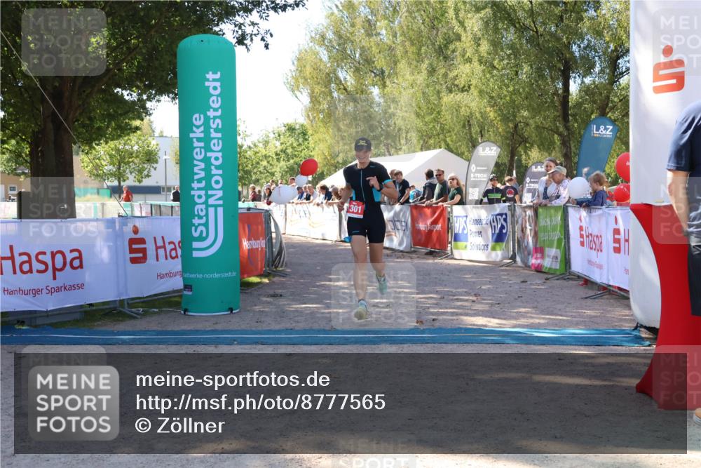 07.09.2025 - 19. Norderstedt Triathlon Zöllner http://msf.ph/oto/8777565 07.09.2025 12:15:47 Ziel 1301 meine-sportfotos.de