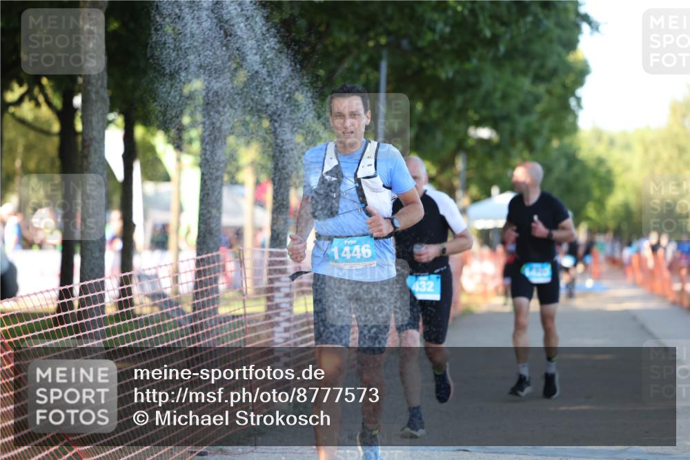 07.09.2025 - 19. Norderstedt Triathlon Michael Strokosch http://msf.ph/oto/8777573 07.09.2025 16:51:56 Laufen 432, 1420, 1446 meine-sportfotos.de