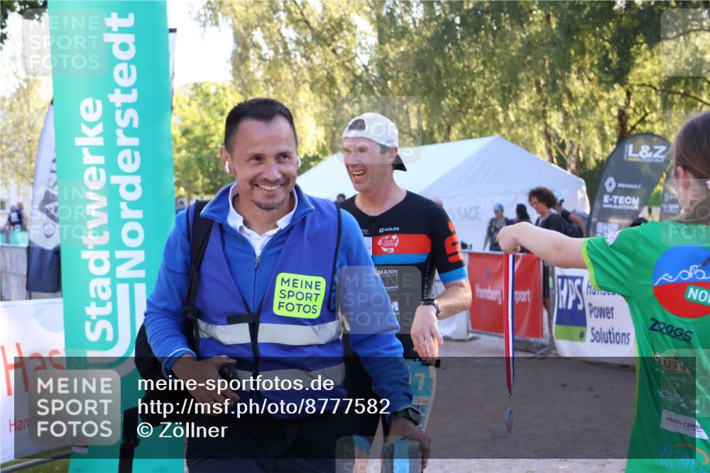 07.09.2025 - 19. Norderstedt Triathlon Zöllner http://msf.ph/oto/8777582 07.09.2025 17:15:26 Ziel 1417 meine-sportfotos.de