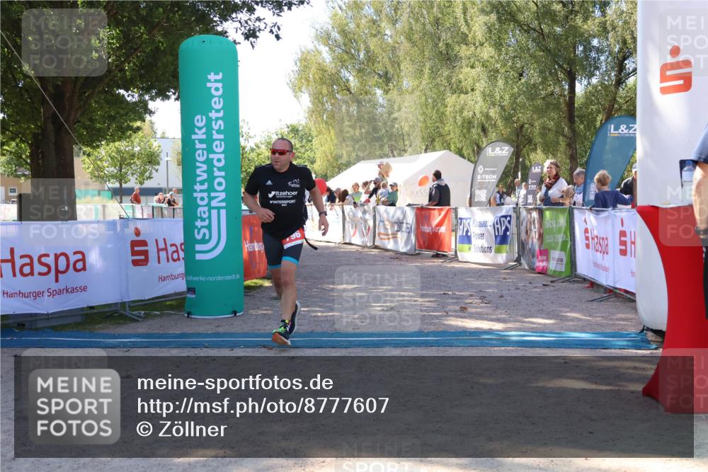 07.09.2025 - 19. Norderstedt Triathlon Zöllner http://msf.ph/oto/8777607 07.09.2025 12:17:27 Ziel 796 meine-sportfotos.de