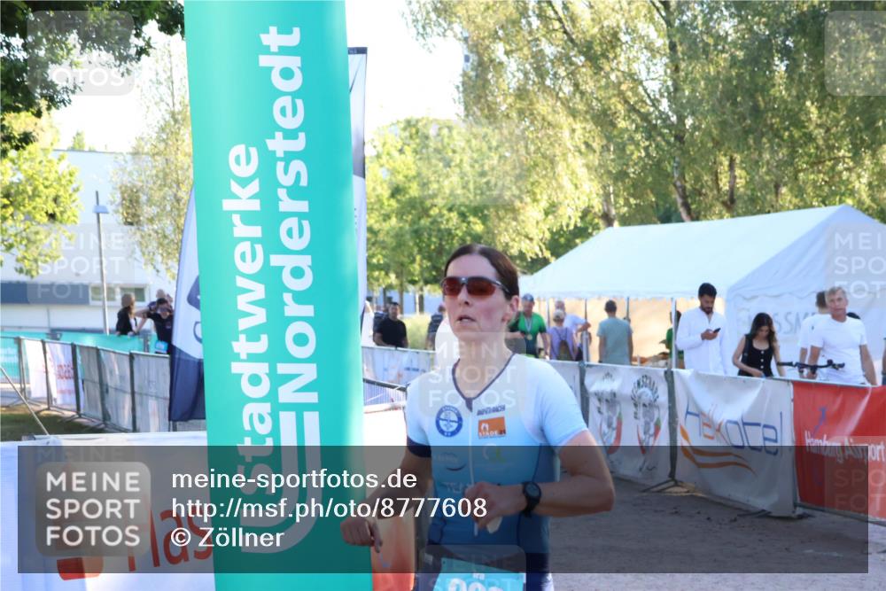 07.09.2025 - 19. Norderstedt Triathlon Zöllner http://msf.ph/oto/8777608 07.09.2025 17:15:42 Ziel 903 meine-sportfotos.de