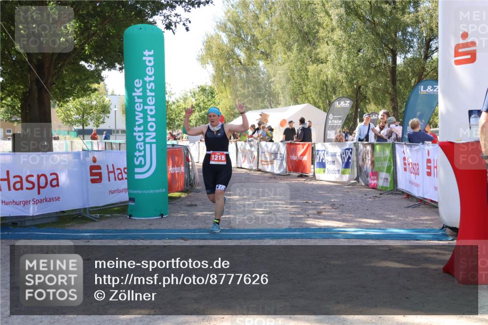 07.09.2025 - 19. Norderstedt Triathlon Zöllner http://msf.ph/oto/8777626 07.09.2025 12:17:38 Ziel 1218 meine-sportfotos.de