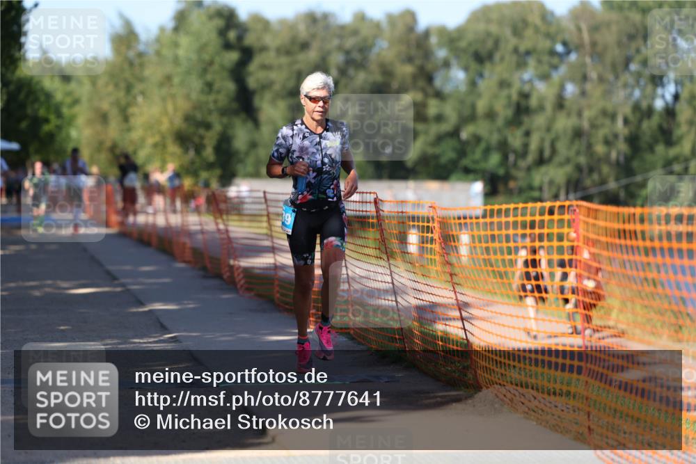 07.09.2025 - 19. Norderstedt Triathlon Michael Strokosch http://msf.ph/oto/8777641 07.09.2025 15:51:41 Laufen 455, 1439 meine-sportfotos.de