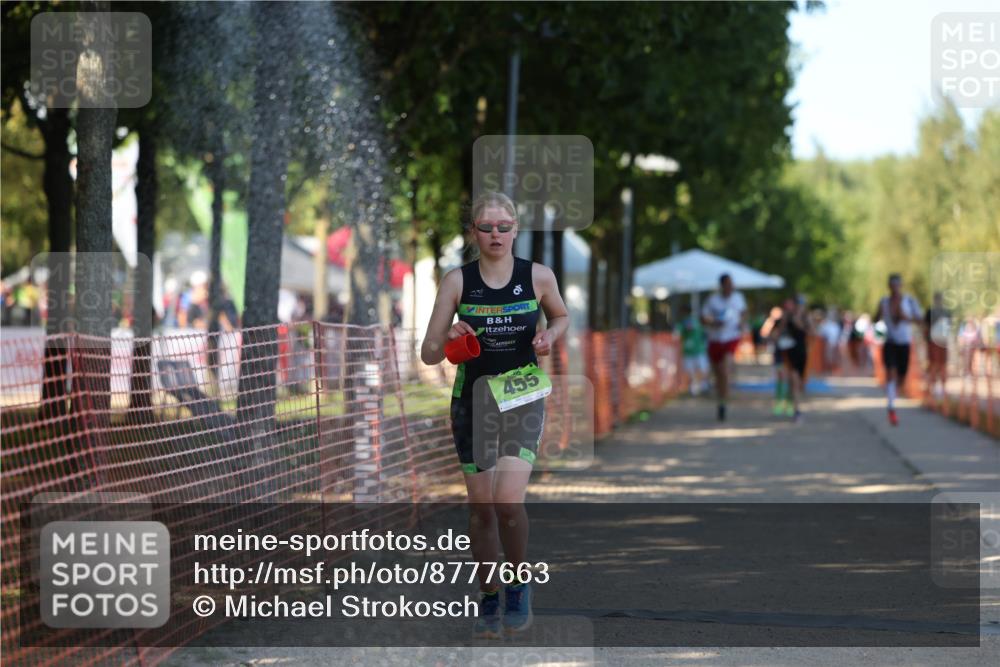 07.09.2025 - 19. Norderstedt Triathlon Michael Strokosch http://msf.ph/oto/8777663 07.09.2025 15:51:43 Laufen 455, 1439 meine-sportfotos.de