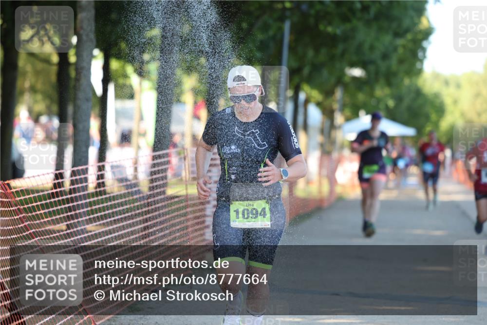 07.09.2025 - 19. Norderstedt Triathlon Michael Strokosch http://msf.ph/oto/8777664 07.09.2025 16:52:23 Laufen 935, 942, 957, 1046, 1094, 1475 meine-sportfotos.de
