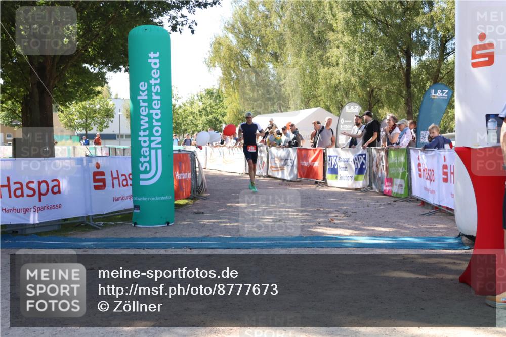 07.09.2025 - 19. Norderstedt Triathlon Zöllner http://msf.ph/oto/8777673 07.09.2025 12:18:08 Ziel 768 meine-sportfotos.de