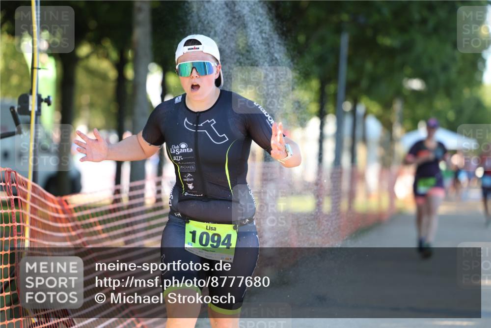 07.09.2025 - 19. Norderstedt Triathlon Michael Strokosch http://msf.ph/oto/8777680 07.09.2025 16:52:24 Laufen 935, 942, 957, 1046, 1094 meine-sportfotos.de