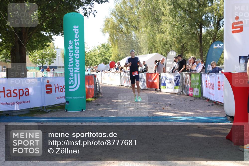 07.09.2025 - 19. Norderstedt Triathlon Zöllner http://msf.ph/oto/8777681 07.09.2025 12:18:09 Ziel 768 meine-sportfotos.de