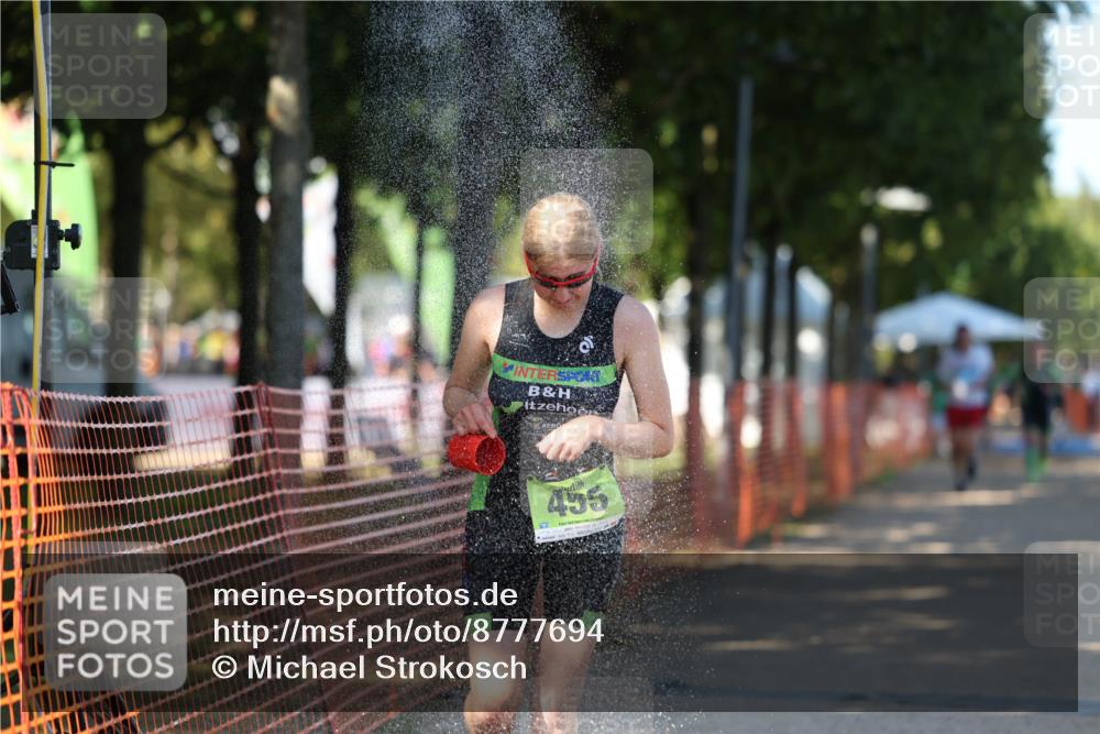 07.09.2025 - 19. Norderstedt Triathlon Michael Strokosch http://msf.ph/oto/8777694 07.09.2025 15:51:45 Laufen 455, 459, 1439 meine-sportfotos.de