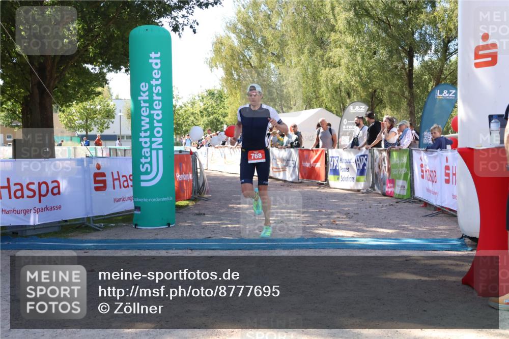 07.09.2025 - 19. Norderstedt Triathlon Zöllner http://msf.ph/oto/8777695 07.09.2025 12:18:10 Ziel 768 meine-sportfotos.de