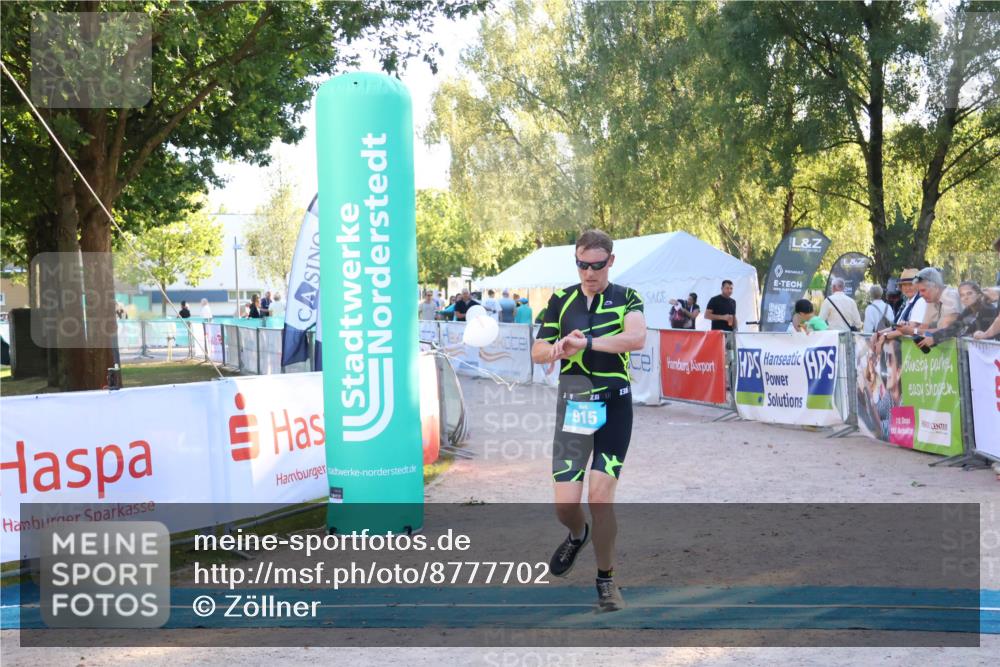 07.09.2025 - 19. Norderstedt Triathlon Zöllner http://msf.ph/oto/8777702 07.09.2025 17:15:58 Ziel 915 meine-sportfotos.de