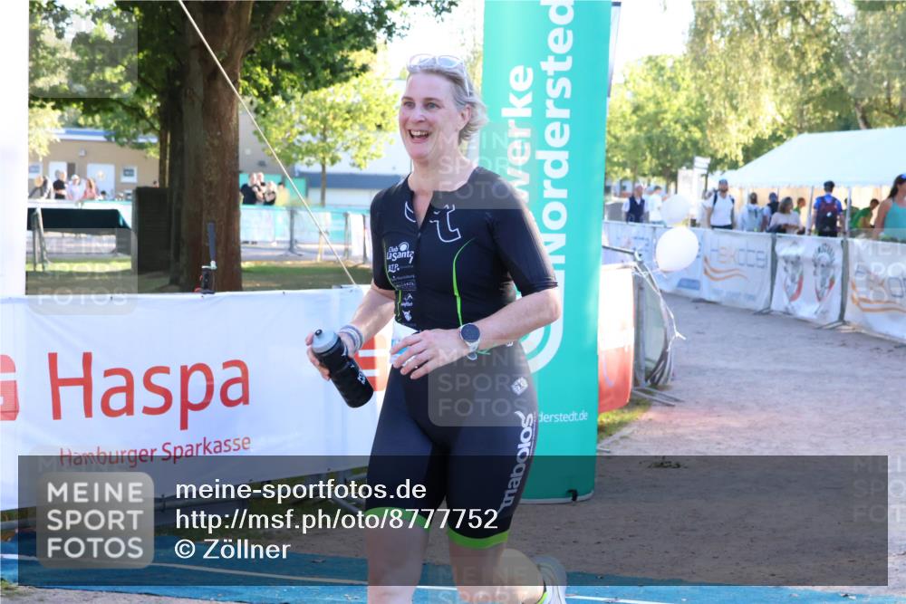 07.09.2025 - 19. Norderstedt Triathlon Zöllner http://msf.ph/oto/8777752 07.09.2025 17:16:19 Ziel 1450 meine-sportfotos.de