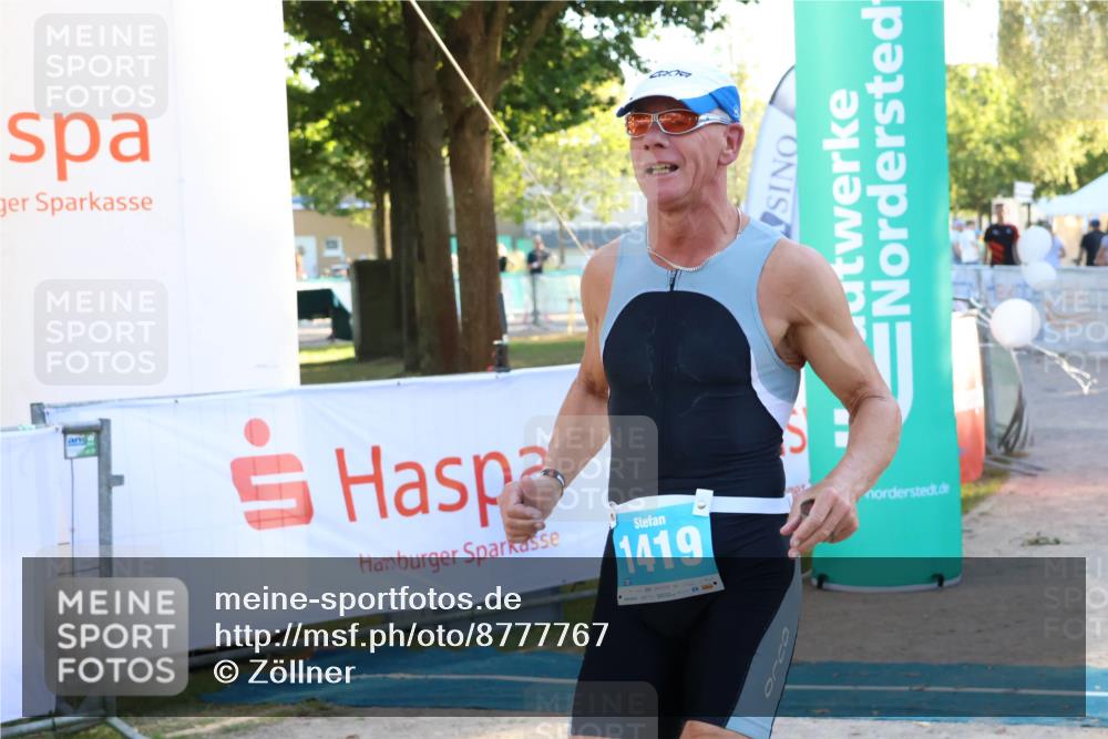 07.09.2025 - 19. Norderstedt Triathlon Zöllner http://msf.ph/oto/8777767 07.09.2025 17:16:38 Ziel 1419 meine-sportfotos.de