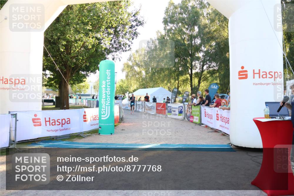 07.09.2025 - 19. Norderstedt Triathlon Zöllner http://msf.ph/oto/8777768 07.09.2025 17:16:45 Ziel 396 meine-sportfotos.de