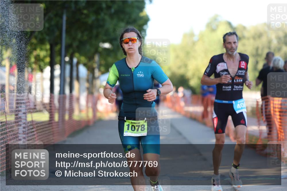 07.09.2025 - 19. Norderstedt Triathlon Michael Strokosch http://msf.ph/oto/8777769 07.09.2025 16:52:37 Laufen 406, 418, 916, 1078 meine-sportfotos.de