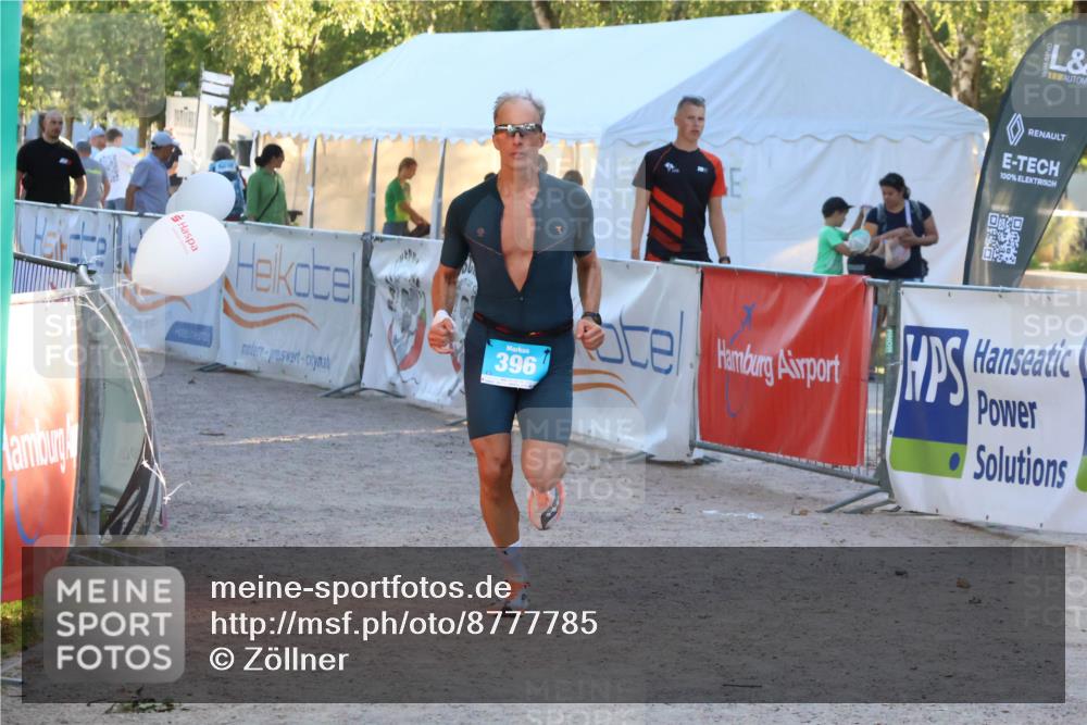 07.09.2025 - 19. Norderstedt Triathlon Zöllner http://msf.ph/oto/8777785 07.09.2025 17:16:48 Ziel 396 meine-sportfotos.de