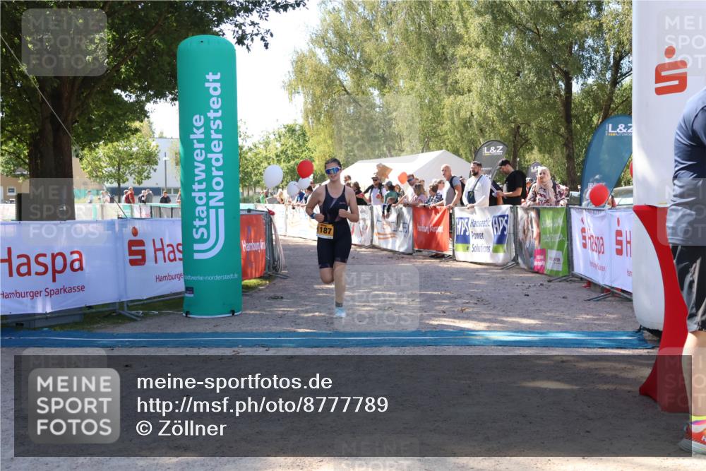 07.09.2025 - 19. Norderstedt Triathlon Zöllner http://msf.ph/oto/8777789 07.09.2025 12:19:38 Ziel 1187 meine-sportfotos.de